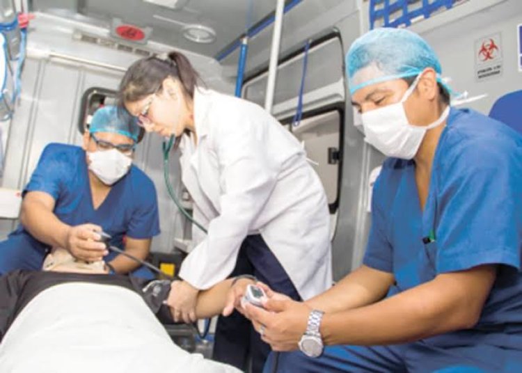 El Gobierno reconoció a los técnicos universitarios en emergencias de salud